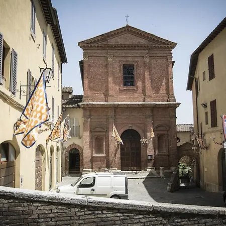 Numero Dodici Beta Siena